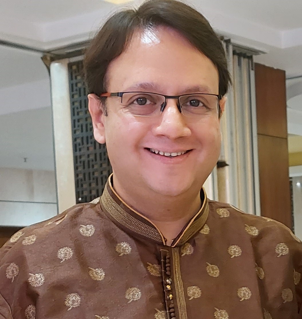 Sumitr Madgulkar | Sumitra Madgulkar